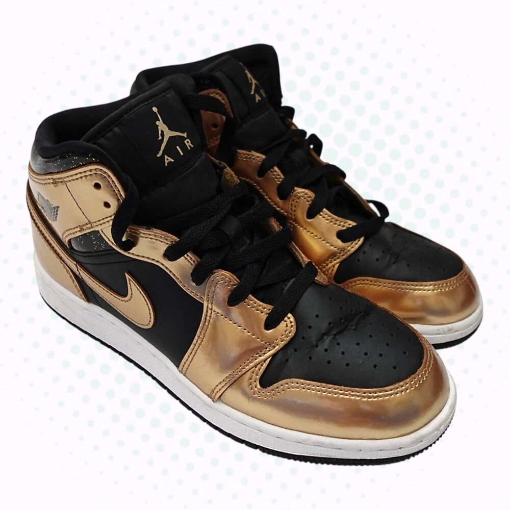 Nike Air Jordan Gold & Black Mid Rise Sneakers Size Size Youth 7 (w/ OG Box)